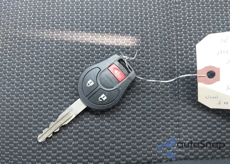 2013 Nissan Versa 1.6 Sv from USA, damaged, VIN 3N1CN7AP8DL859478